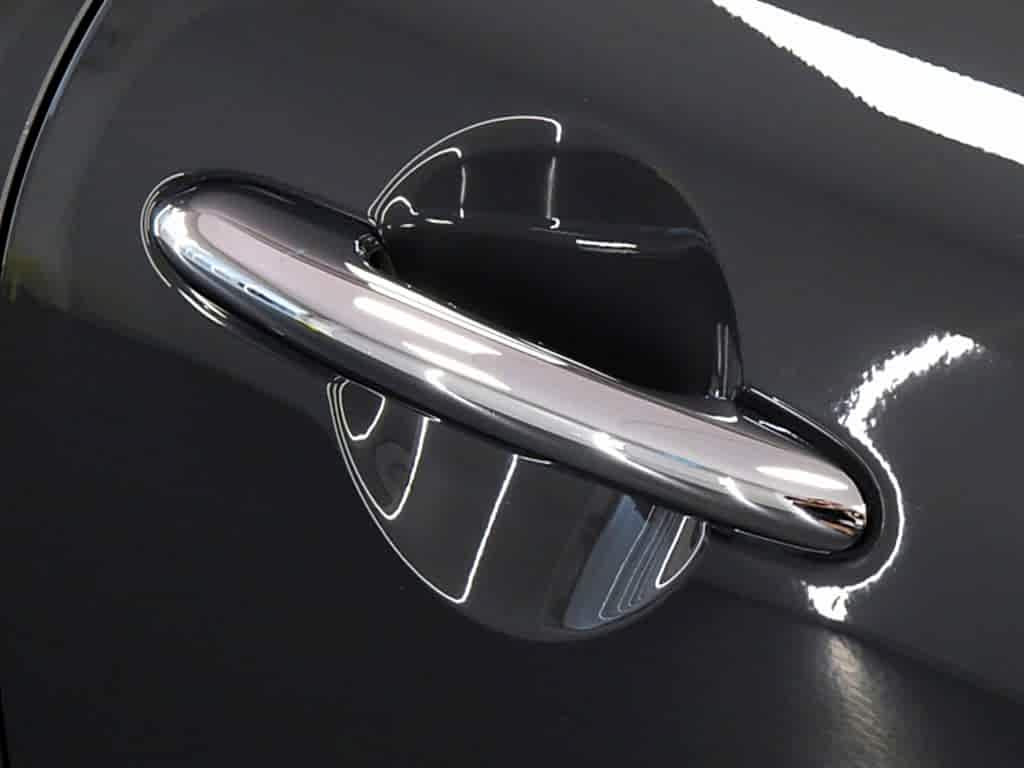 carrozzeria lucida effetto specchio
