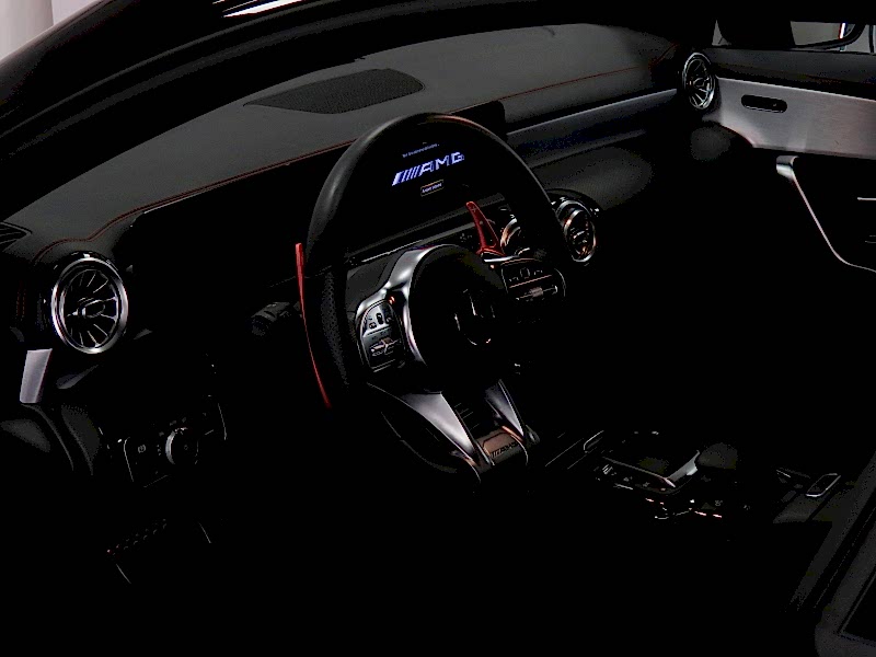 Trattamento nanotecnologico per interni auto