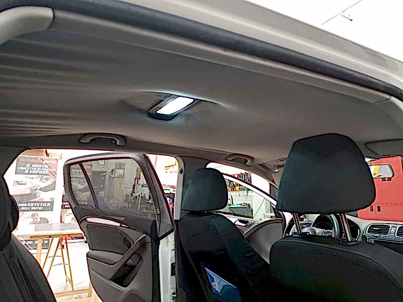 esempio tetto auto scollato golf